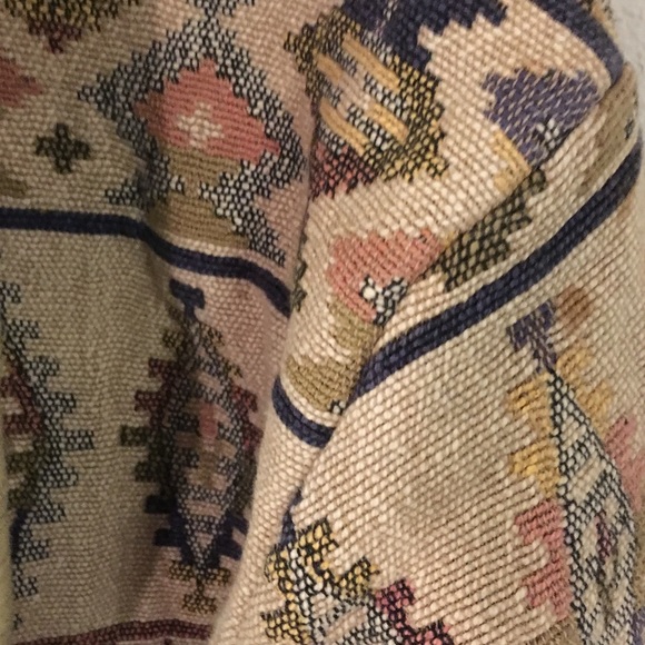 SOLD Casual Corner blazer. - Picture 2 of 5